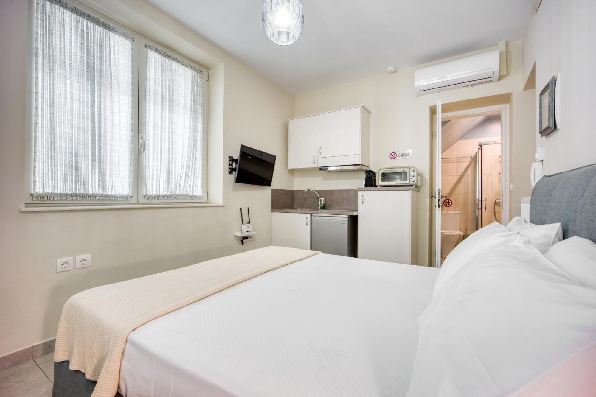 Bentzi...Boutique Apartment 1, Classic Double With Kitchenette, 2 Guests Atenas Exterior foto